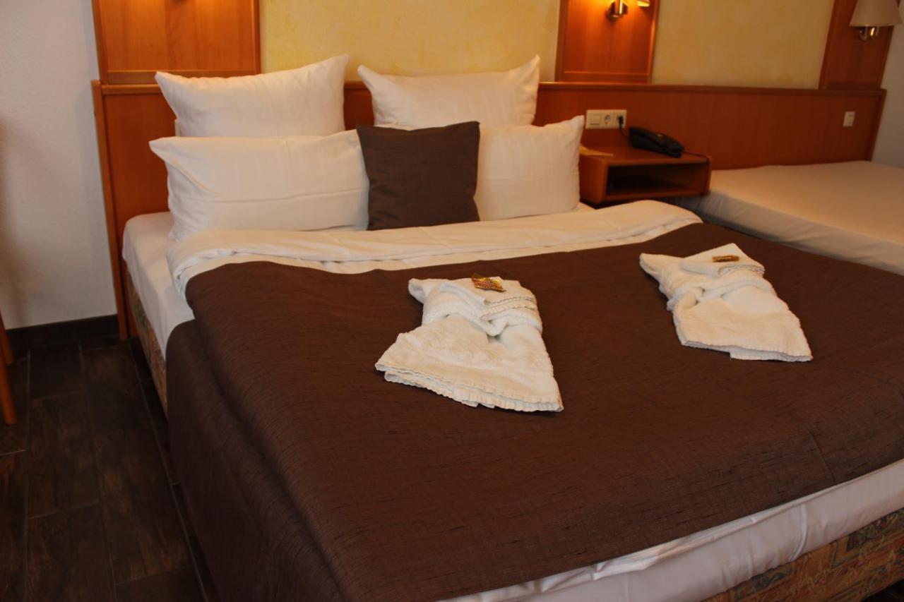Hotel Pirsch Ramstein-Miesenbach Zewnętrze zdjęcie
